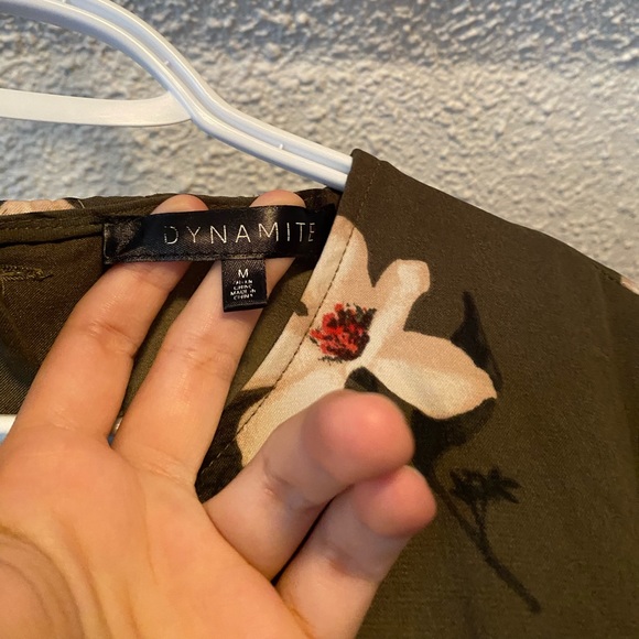 Dynamite Olive green floral dress- M - Picture 3 of 6